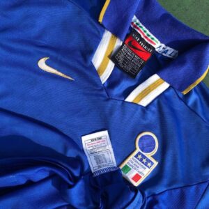 Vintage 1996 Italy Footbal Jersey