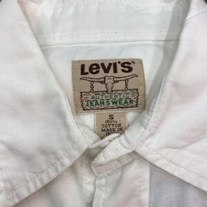 Levis